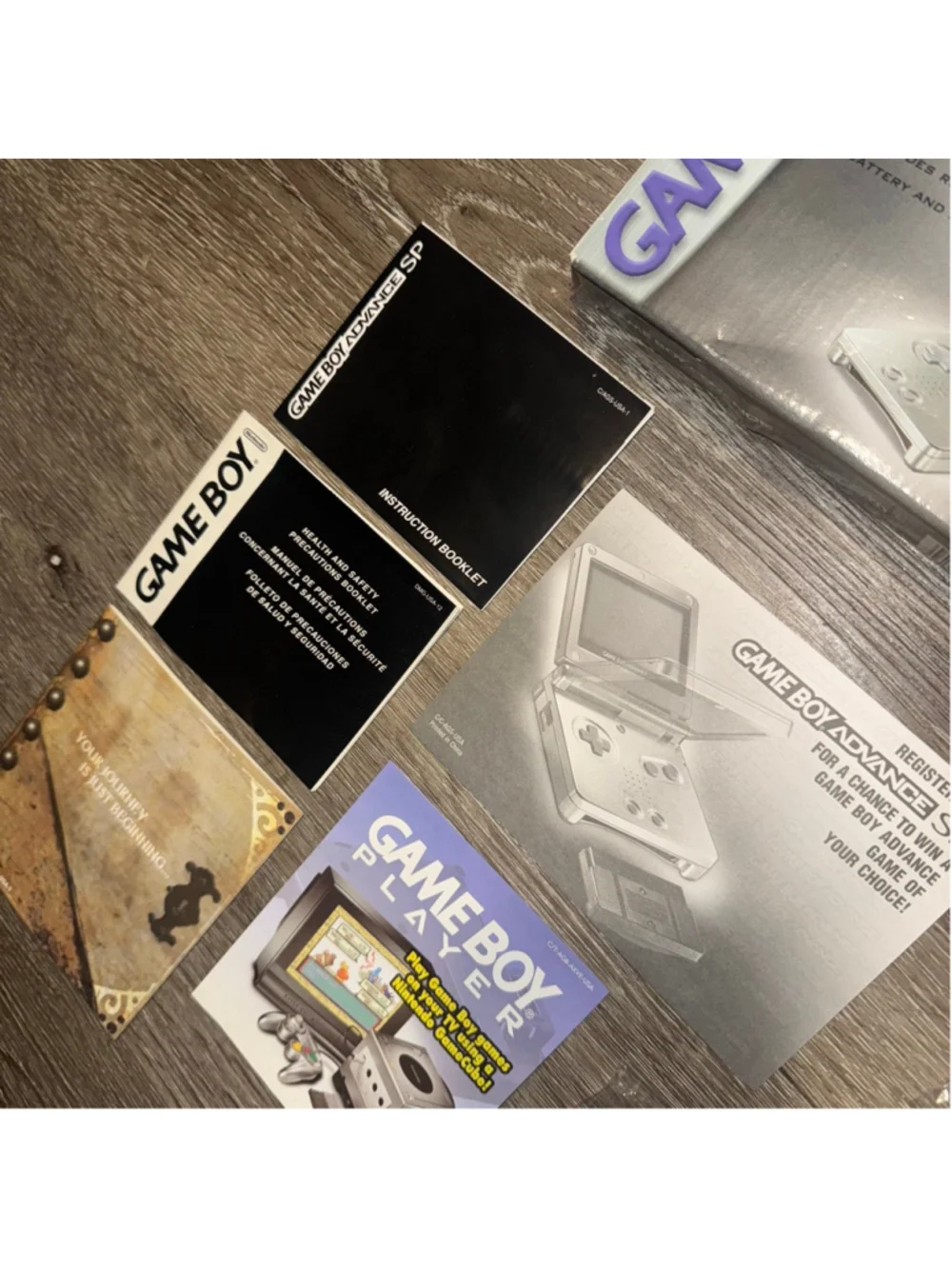 Nintendo Game boy Advanced SP Platinum AGS-001 CIB w/ Box Charger Manuals Game
